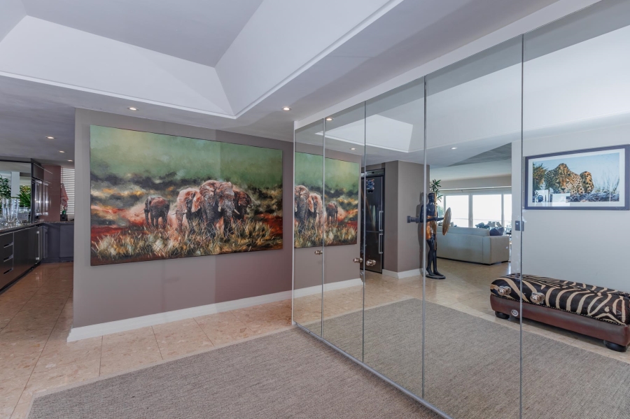 To Let 3 Bedroom Property for Rent in Clifton Western Cape